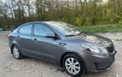 KIA Rio III рестайлинг, 2013 год, 980 000 рублей, 1 фотография