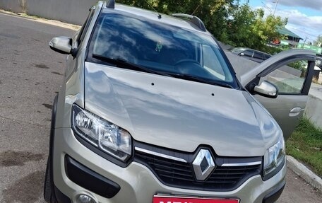 Renault Sandero II рестайлинг, 2018 год, 750 000 рублей, 1 фотография