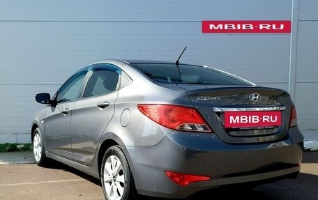 Hyundai Solaris II рестайлинг, 2016 год, 1 050 000 рублей, 4 фотография