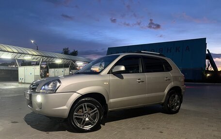 Hyundai Tucson III, 2008 год, 920 000 рублей, 1 фотография