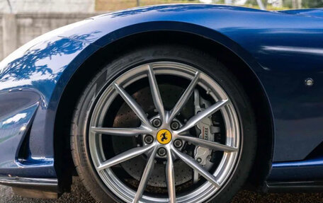 Ferrari 812, 2020 год, 24 648 000 рублей, 5 фотография