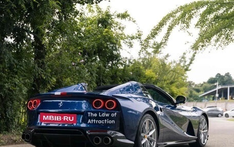 Ferrari 812, 2020 год, 24 648 000 рублей, 2 фотография