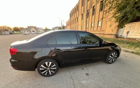 Volkswagen Jetta VI, 2012 год, 740 000 рублей, 4 фотография