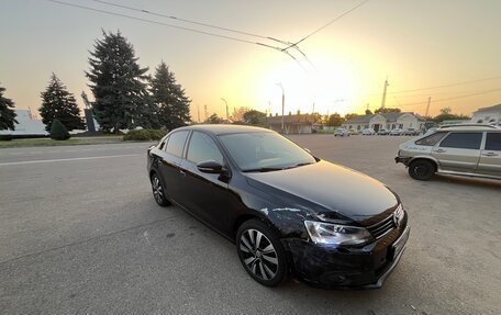 Volkswagen Jetta VI, 2012 год, 740 000 рублей, 5 фотография