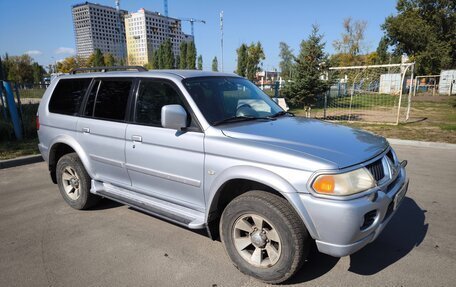 Mitsubishi Pajero Sport II рестайлинг, 2005 год, 850 000 рублей, 2 фотография