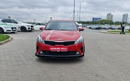 KIA Rio IV, 2021 год, 1 100 000 рублей, 6 фотография