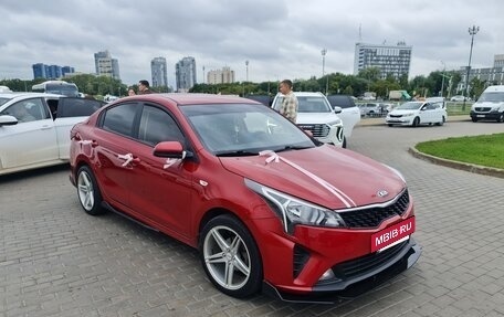 KIA Rio IV, 2021 год, 1 100 000 рублей, 3 фотография