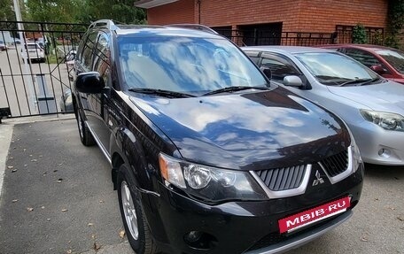 Mitsubishi Outlander III рестайлинг 3, 2007 год, 1 300 000 рублей, 2 фотография