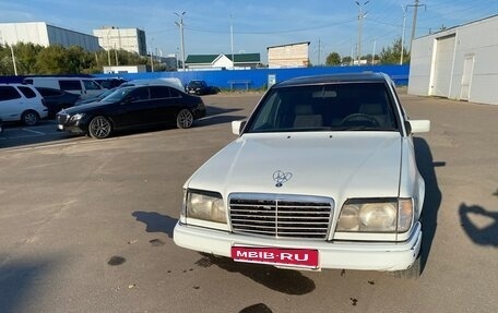 Mercedes-Benz E-Класс, 1994 год, 180 000 рублей, 1 фотография