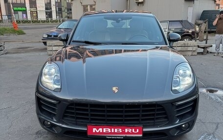 Porsche Macan I рестайлинг, 2018 год, 3 200 000 рублей, 1 фотография