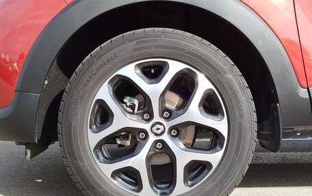 Renault Kaptur I рестайлинг, 2021 год, 1 630 000 рублей, 8 фотография