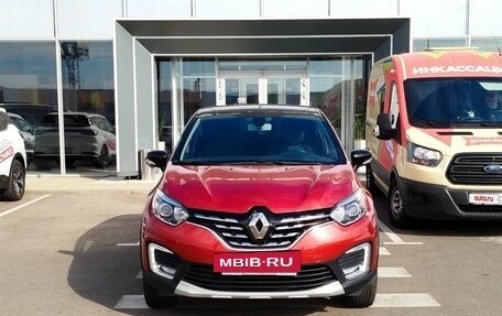 Renault Kaptur I рестайлинг, 2021 год, 1 630 000 рублей, 2 фотография
