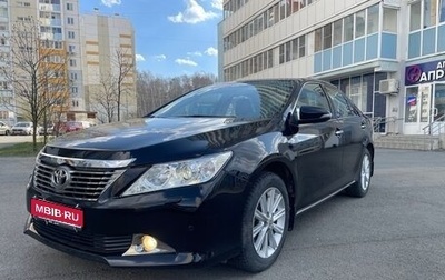 Toyota Camry, 2014 год, 2 070 000 рублей, 1 фотография