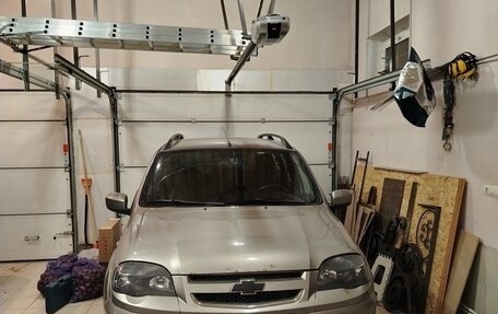 Chevrolet Niva I рестайлинг, 2012 год, 410 000 рублей, 1 фотография