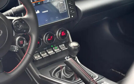 Subaru BRZ, 2022 год, 4 000 000 рублей, 6 фотография