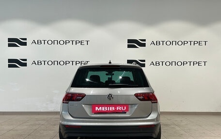 Volkswagen Tiguan II, 2019 год, 2 099 000 рублей, 6 фотография
