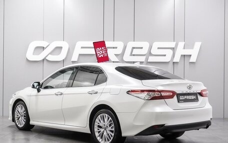 Toyota Camry, 2019 год, 3 049 000 рублей, 2 фотография
