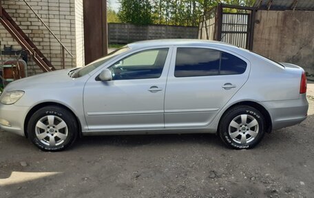 Skoda Octavia, 2010 год, 1 000 000 рублей, 2 фотография