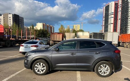 Hyundai Tucson III, 2018 год, 2 030 000 рублей, 4 фотография