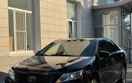Toyota Camry, 2012 год, 1 670 000 рублей, 4 фотография