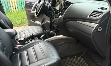 Mitsubishi Pajero Sport III рестайлинг, 2018 год, 3 000 000 рублей, 5 фотография