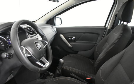 Renault Logan II, 2020 год, 829 000 рублей, 8 фотография