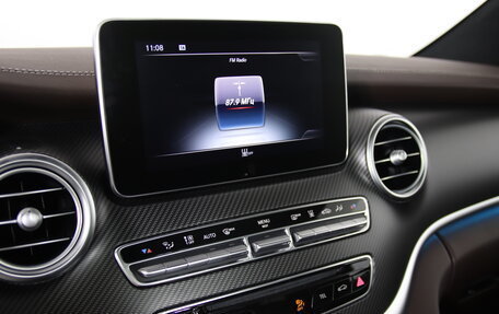 Mercedes-Benz V-Класс, 2018 год, 6 990 000 рублей, 12 фотография