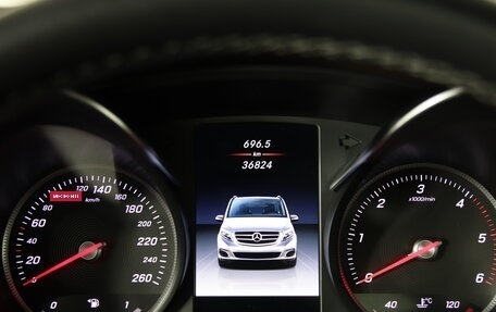 Mercedes-Benz V-Класс, 2018 год, 6 990 000 рублей, 10 фотография