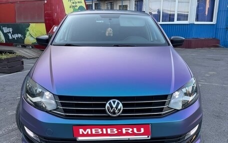 Volkswagen Polo VI (EU Market), 2018 год, 1 350 000 рублей, 3 фотография