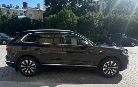 Volkswagen Touareg III, 2021 год, 6 999 000 рублей, 5 фотография