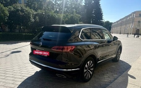 Volkswagen Touareg III, 2021 год, 6 999 000 рублей, 7 фотография