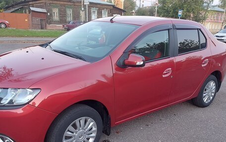 Renault Logan II, 2014 год, 750 000 рублей, 3 фотография