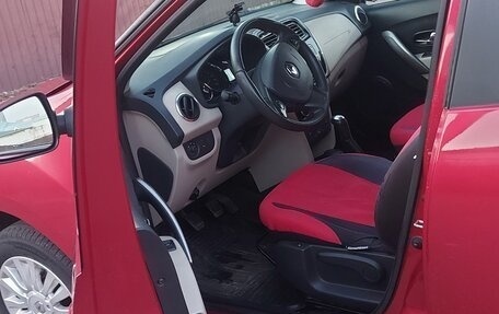 Renault Logan II, 2014 год, 750 000 рублей, 7 фотография