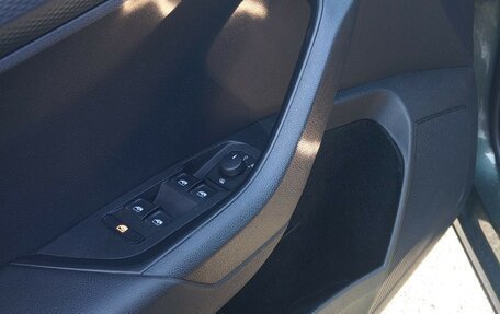 Skoda Karoq I, 2020 год, 2 100 000 рублей, 3 фотография