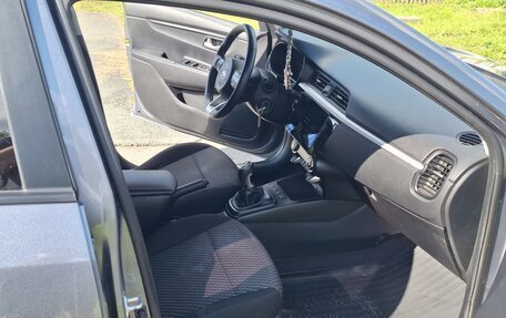 KIA Rio IV, 2020 год, 1 520 000 рублей, 6 фотография