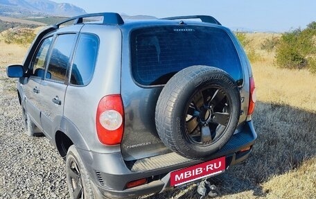 Chevrolet Niva I рестайлинг, 2016 год, 640 000 рублей, 3 фотография