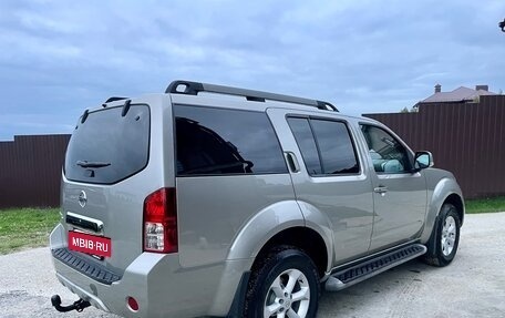 Nissan Pathfinder, 2011 год, 1 470 000 рублей, 3 фотография