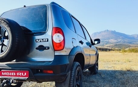 Chevrolet Niva I рестайлинг, 2016 год, 640 000 рублей, 4 фотография
