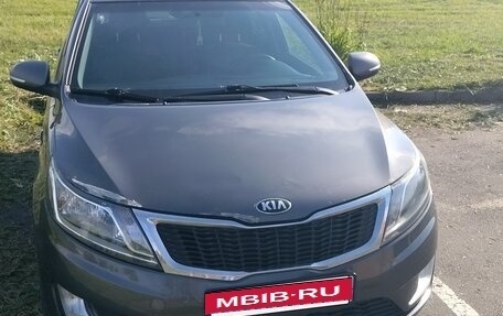 KIA Rio III рестайлинг, 2013 год, 570 000 рублей, 2 фотография