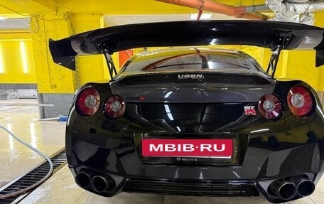 Nissan GT-R, 2009 год, 4 500 000 рублей, 8 фотография