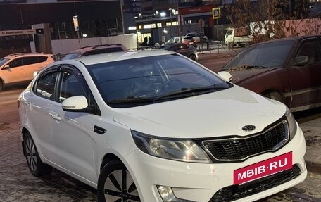 KIA Rio III рестайлинг, 2013 год, 830 000 рублей, 2 фотография