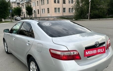 Toyota Camry, 2007 год, 1 130 000 рублей, 7 фотография
