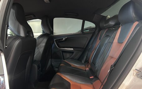 Volvo S60 Cross Country, 2016 год, 2 099 000 рублей, 8 фотография