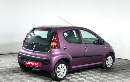 Peugeot 107 I рестайлинг, 2013 год, 665 000 рублей, 5 фотография
