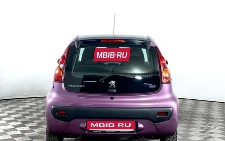 Peugeot 107 I рестайлинг, 2013 год, 665 000 рублей, 6 фотография