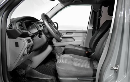 Volkswagen Caravelle T6 рестайлинг, 2020 год, 3 790 000 рублей, 10 фотография