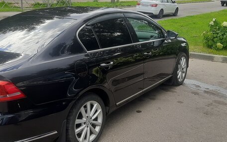 Volkswagen Passat B7, 2011 год, 950 000 рублей, 3 фотография