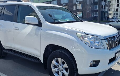 Toyota Land Cruiser Prado 150 рестайлинг 2, 2011 год, 2 930 000 рублей, 5 фотография