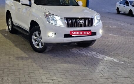 Toyota Land Cruiser Prado 150 рестайлинг 2, 2011 год, 2 930 000 рублей, 4 фотография