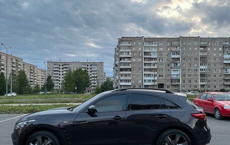 Infiniti FX II, 2010 год, 2 299 999 рублей, 5 фотография